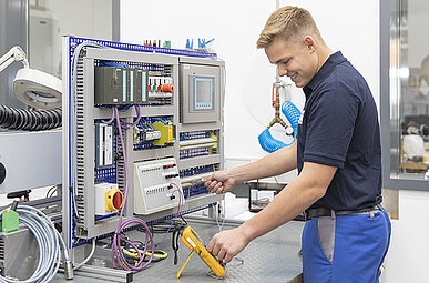 Ausbildung als Mechatroniker