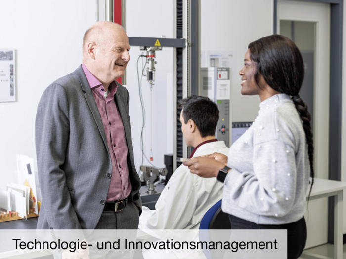 Robert Weiß leitet bei der Schreiner Group das Technologie- und Innovationsmanagement.