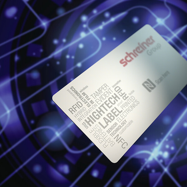 Die Schreiner Group entwickelt smarte Hightech-Labels, die mit digitalen Services kombiniert werden.