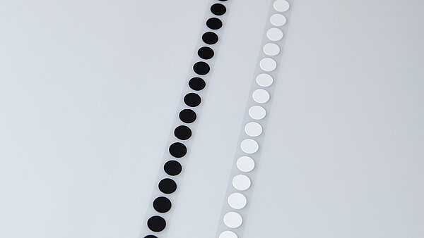 超声波焊接并模切的压力补偿密封件