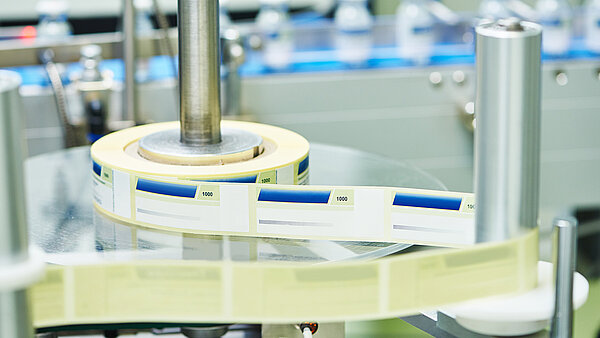 Schreiner MediPharm 的小册子标签可以在传统的配药设备上处理。